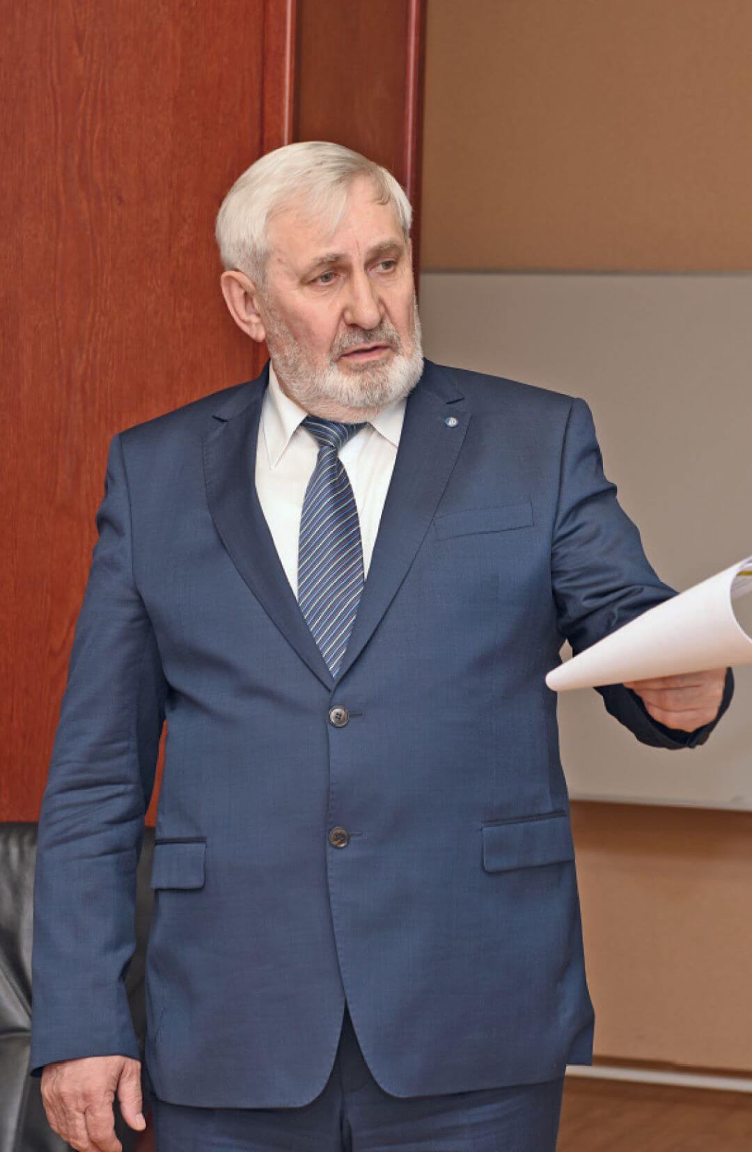 В. И. Алгинин