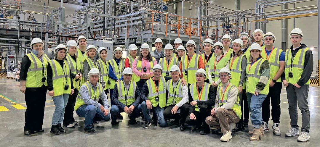 Финалисты универсиады на заводе «Август-Алабуга»
