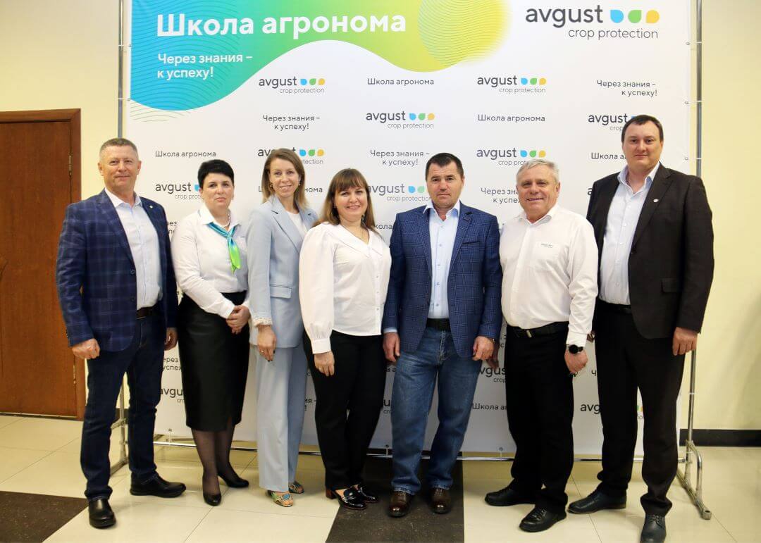 "Августа" технологдору Казакстандагы көргөзмөдө эксперттер болушту