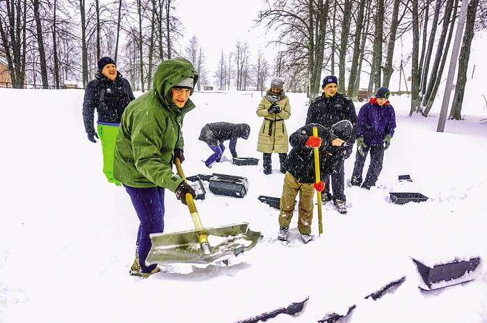 Балдар үйүнө жардам