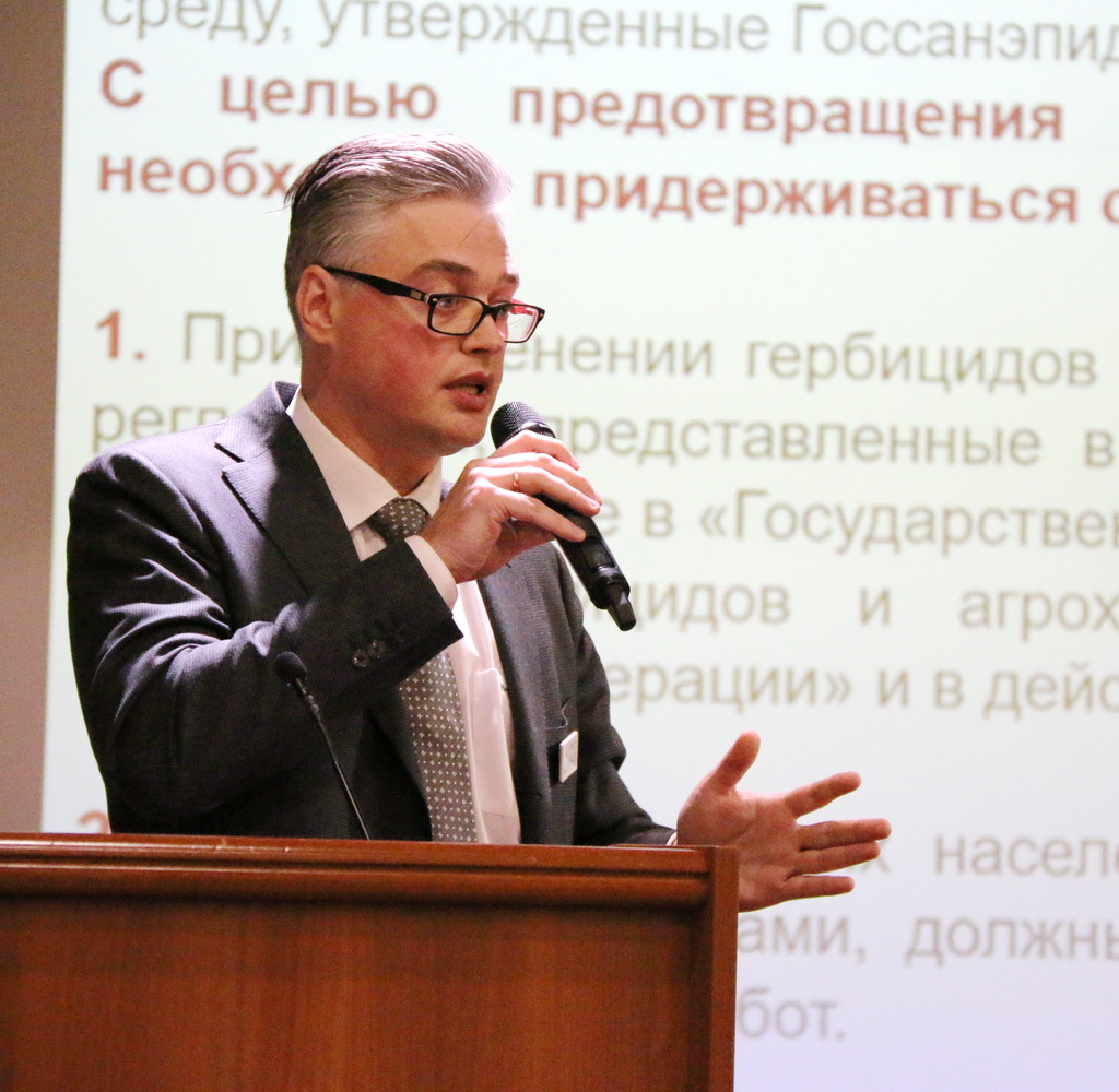 "Август" - Москва облусундагы Сосновский борщевик менен күрөшүү программасынын активдүү катышуучусу