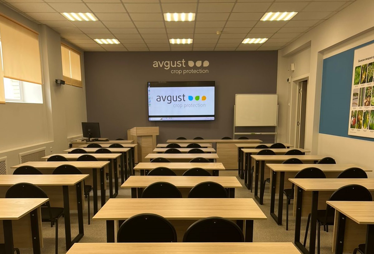 «Август» подарил СПбГАУ новую аудиторию