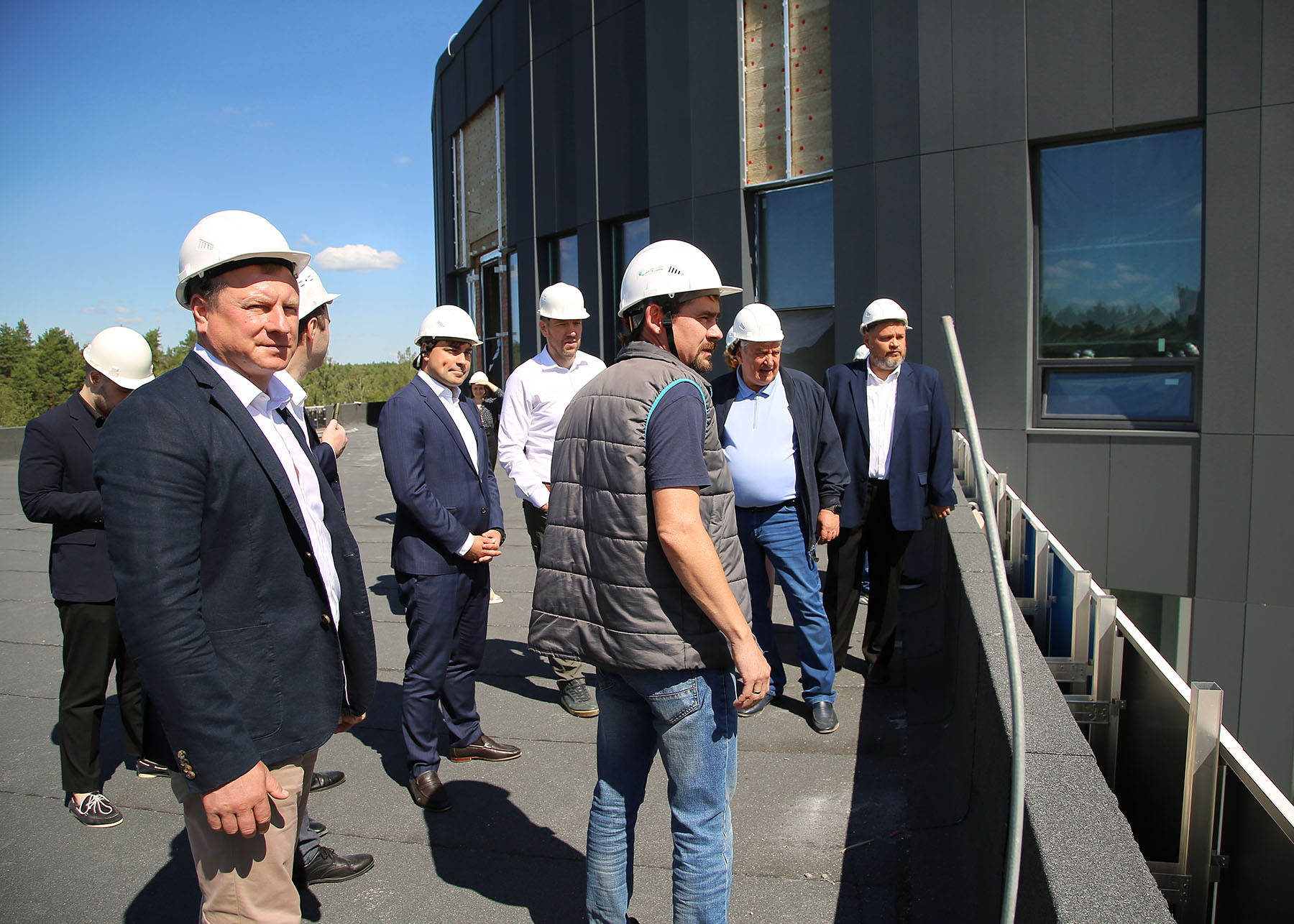 Россиянын айыл чарба жана өнөр жай министрлигинин өкүлдөрү Черноголовкадагы "Августа" илимий борборунун инновациялык потенциалын баалашты